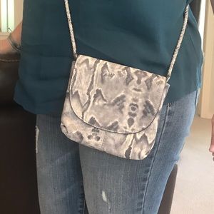 Crossbody bag